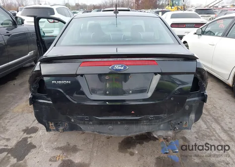 2010 Ford Fusion Se z USA, uszkodzony, nr VIN 3FAHP0HAXAR283610